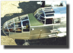 North American B-25 Mitchell. Scratch built in metal by Rojas Bazán. 1:15 scale. North American B-25 Mitchell. Scratch built in metal by Rojas Bazán. 1:15 scale.